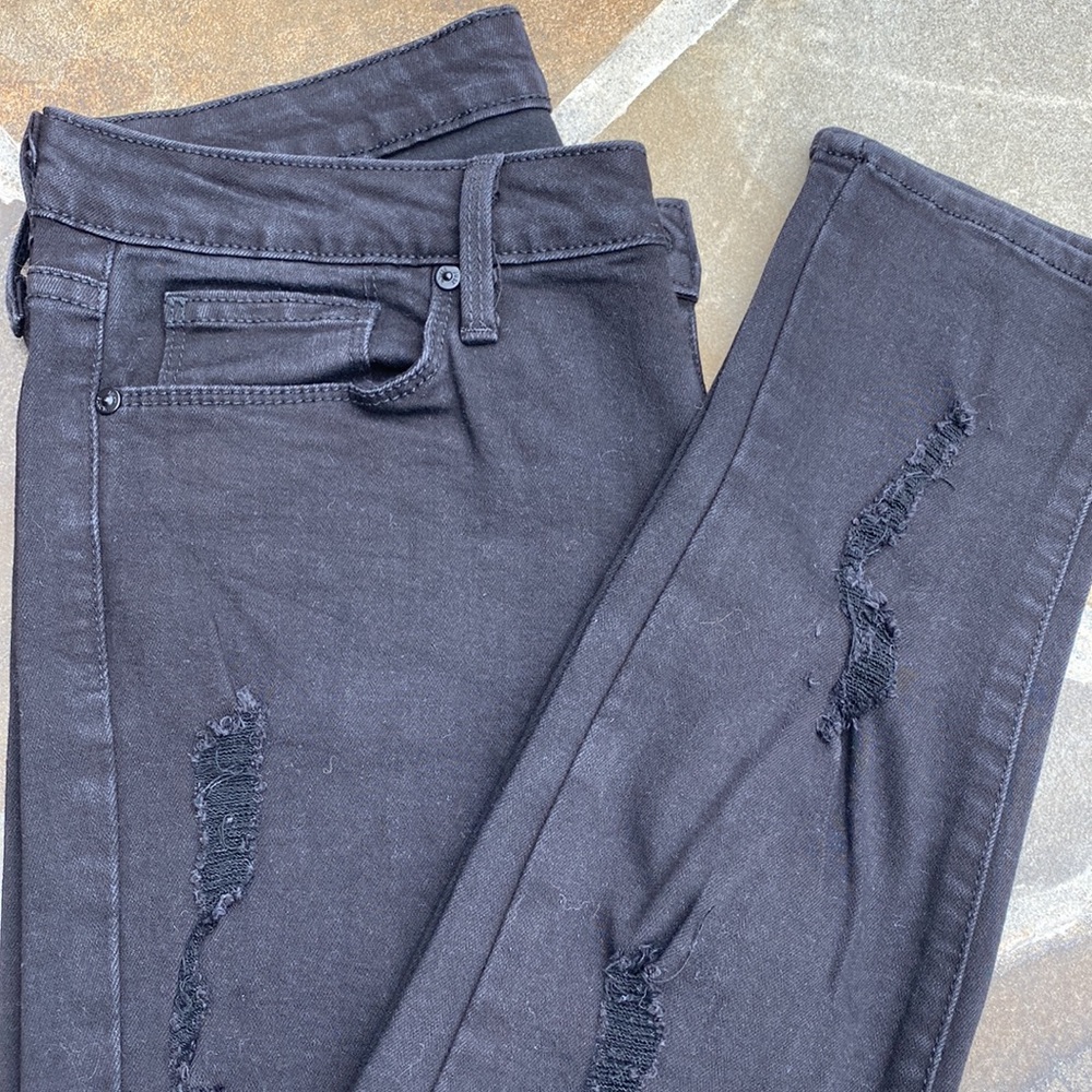 Just Black Distressed Skinny Jeans